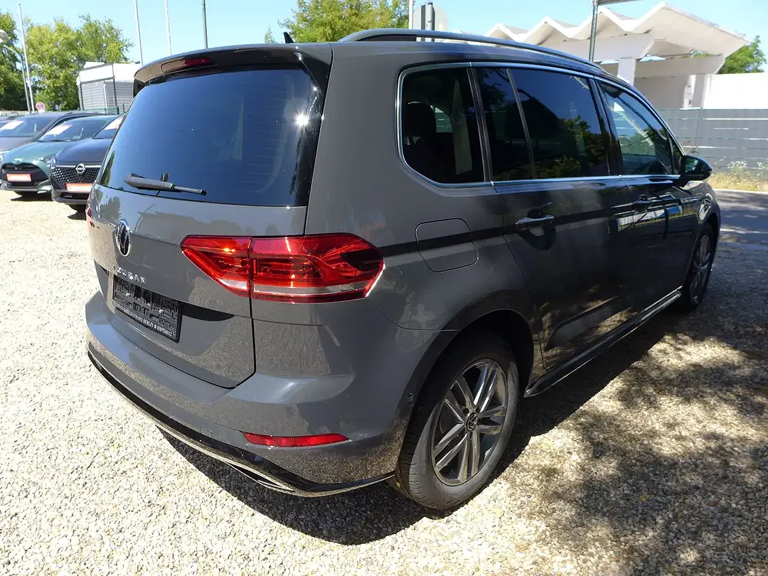 Volkswagen Touran 2.0 TDI DSG R-Line - foto 15