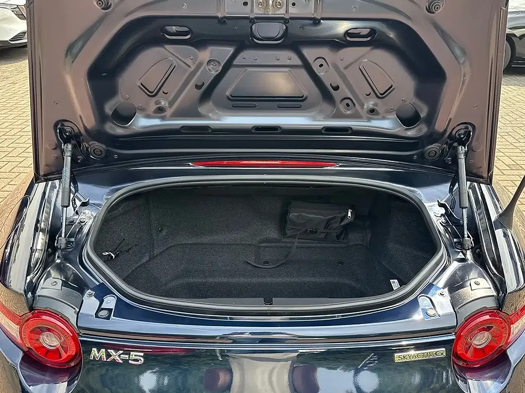 Mazda MX-5 1.5 Exclusive-Line - Thumbnail 9