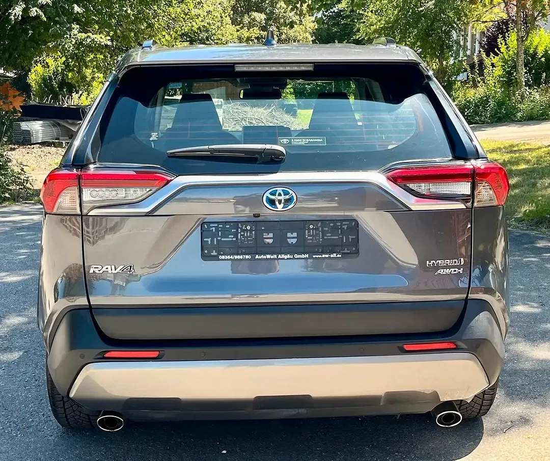 Toyota RAV 4 Hybrid 4x4 - Thumbnail 6