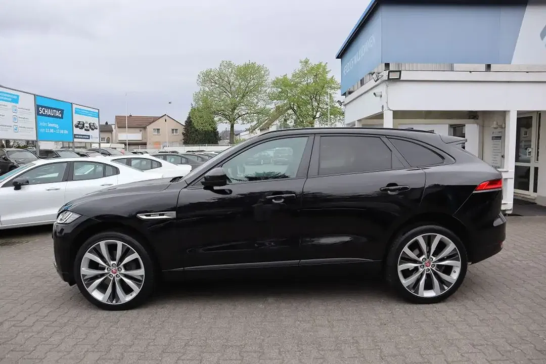 Jaguar F-Pace 30d 4x4 R-Sport - Thumbnail 10
