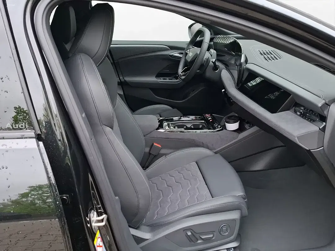 Audi A6 e-tron quattro Avant S line - Thumbnail 10