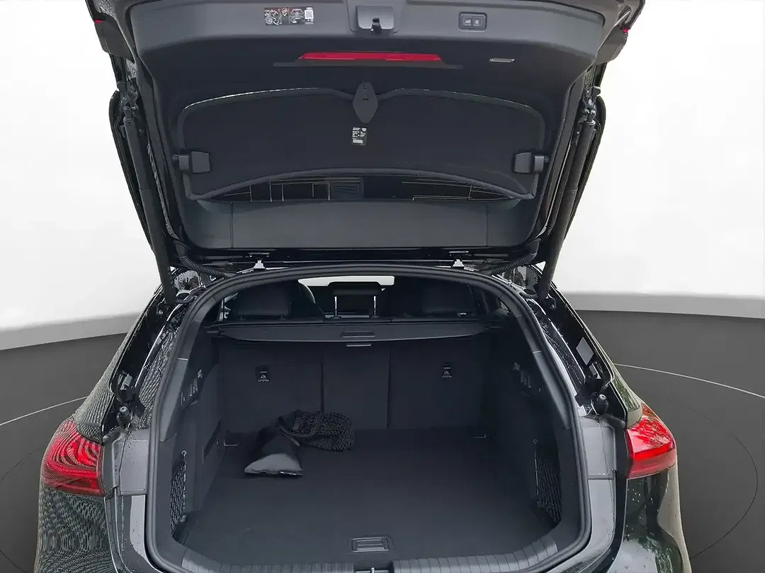 Audi A6 e-tron quattro Avant S line - Thumbnail 8