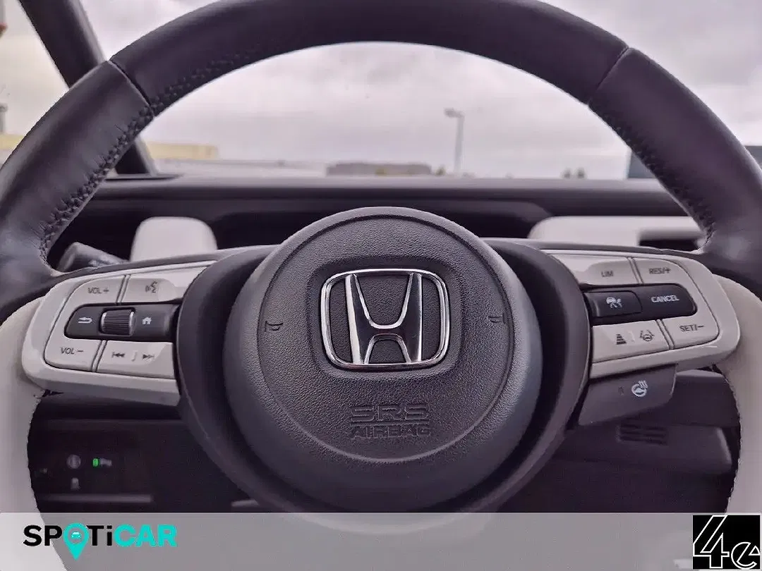 Honda Jazz 1.5 i-MMD Hybrid Executive - Thumbnail 13