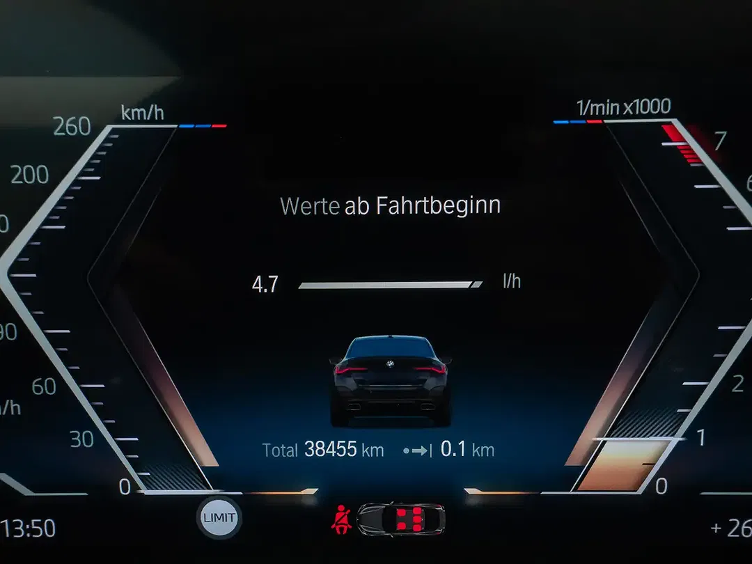 BMW 440 Gran Coupe - Thumbnail 40