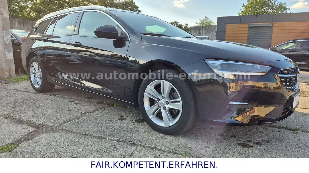 Opel Insignia - Thumbnail 3