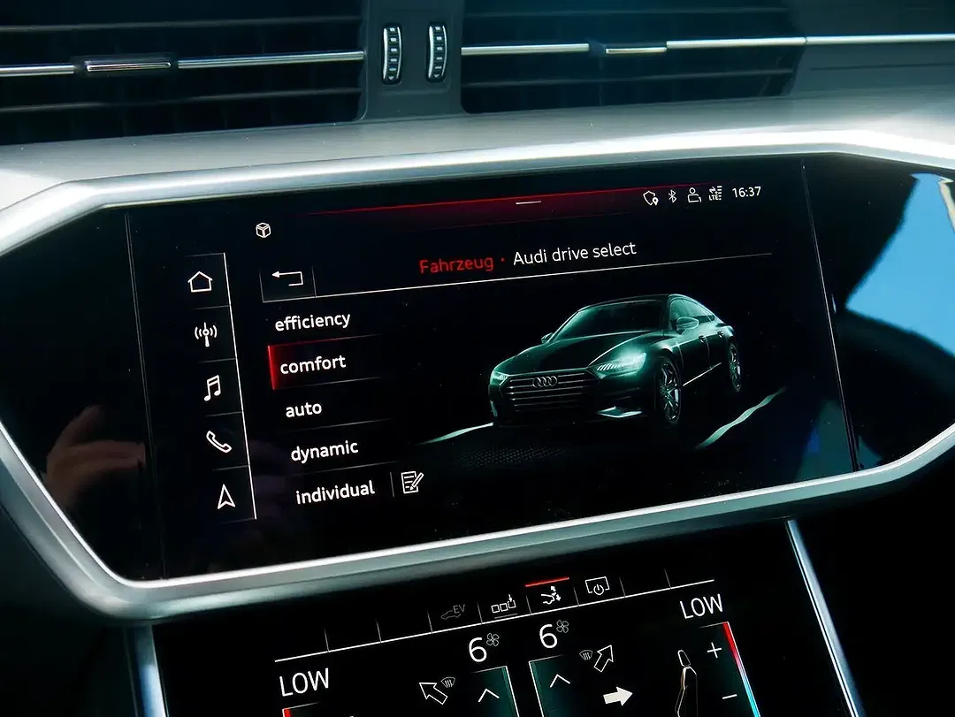 Audi A7 55 TFSI e PHEV quattro S line - Thumbnail 10
