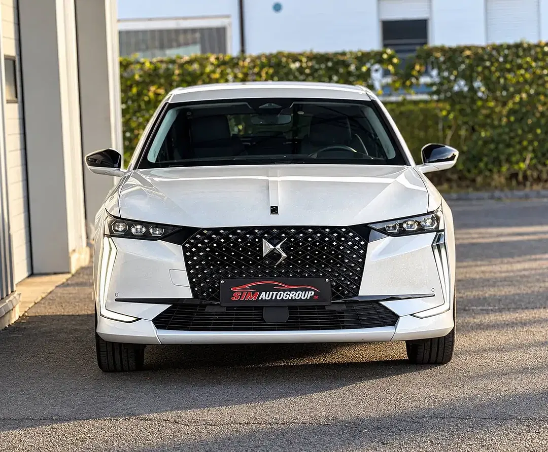 DS Automobiles DS 4 - Thumbnail 4