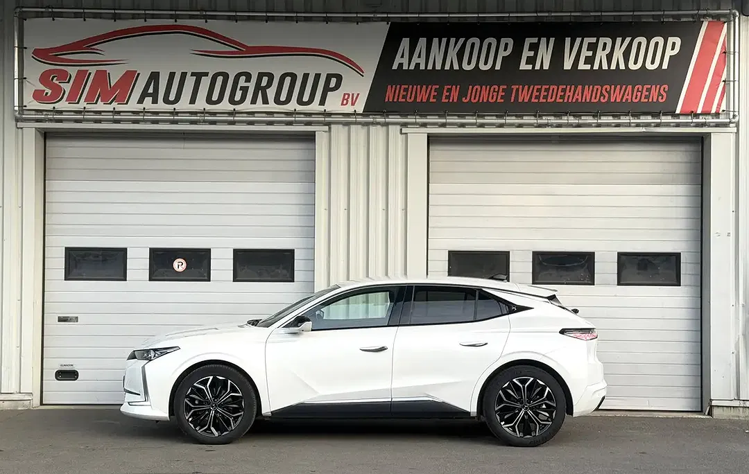 DS Automobiles DS 4 - Thumbnail 6