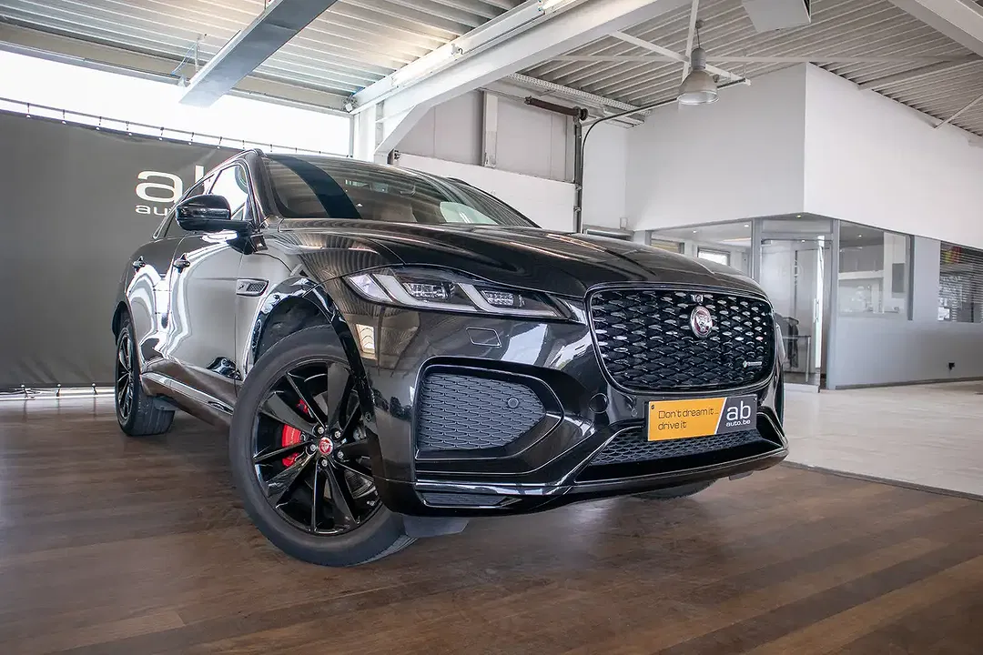 Jaguar F-Pace R-Dynamic - Thumbnail 3