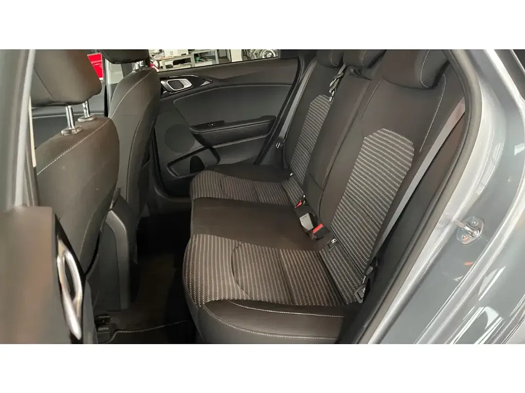 Kia Ceed SW / cee'd SW 1.5 T-GDI - Thumbnail 14