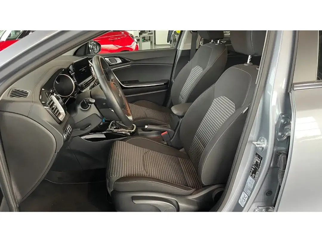 Kia Ceed SW / cee'd SW 1.5 T-GDI - Thumbnail 9