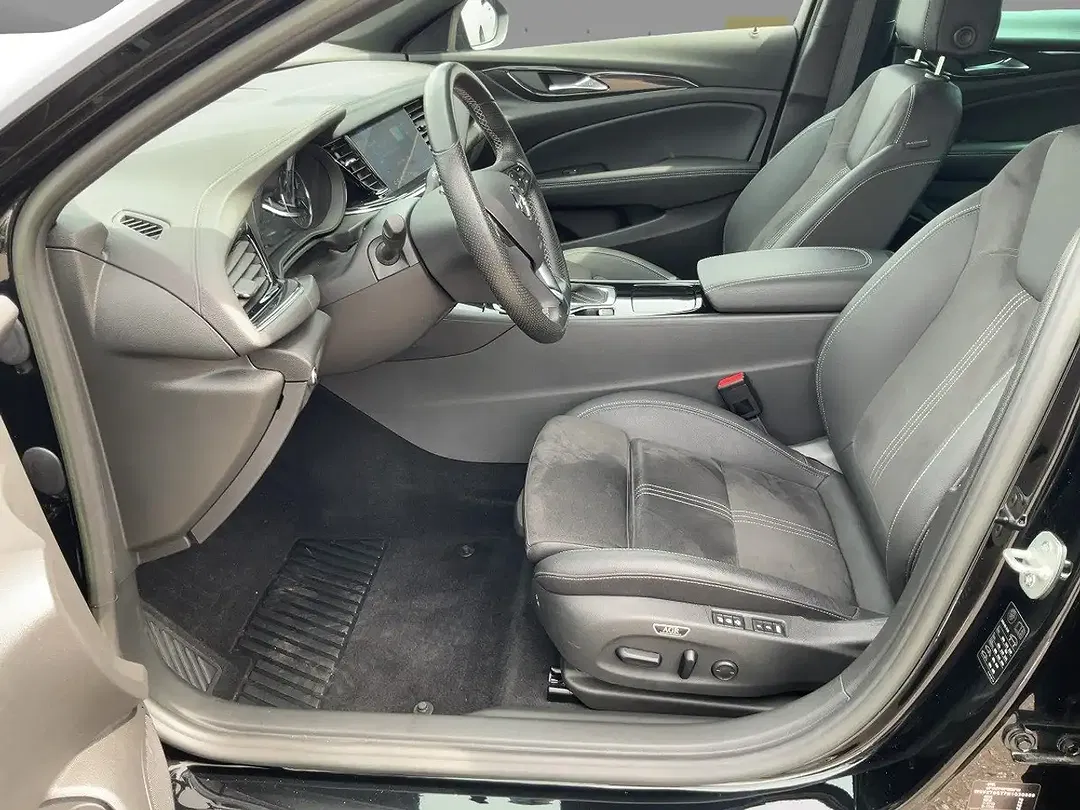 Opel Insignia 2.0 - Thumbnail 7