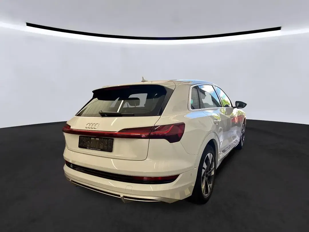 Audi e-tron 55 S line - Thumbnail 5