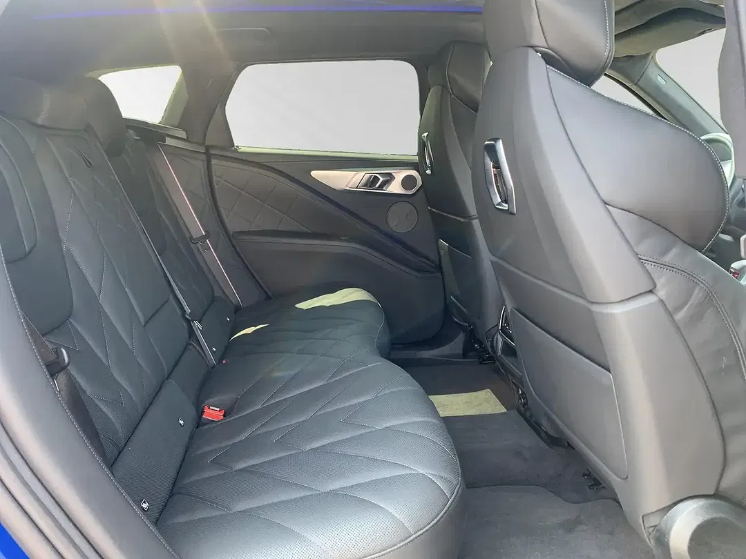 BMW XM - foto 8