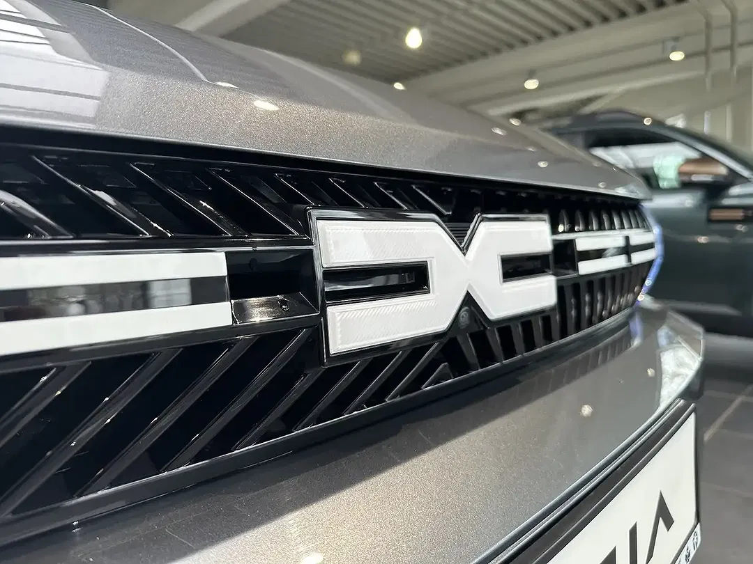 Dacia Bigster TCe Extreme - Thumbnail 5