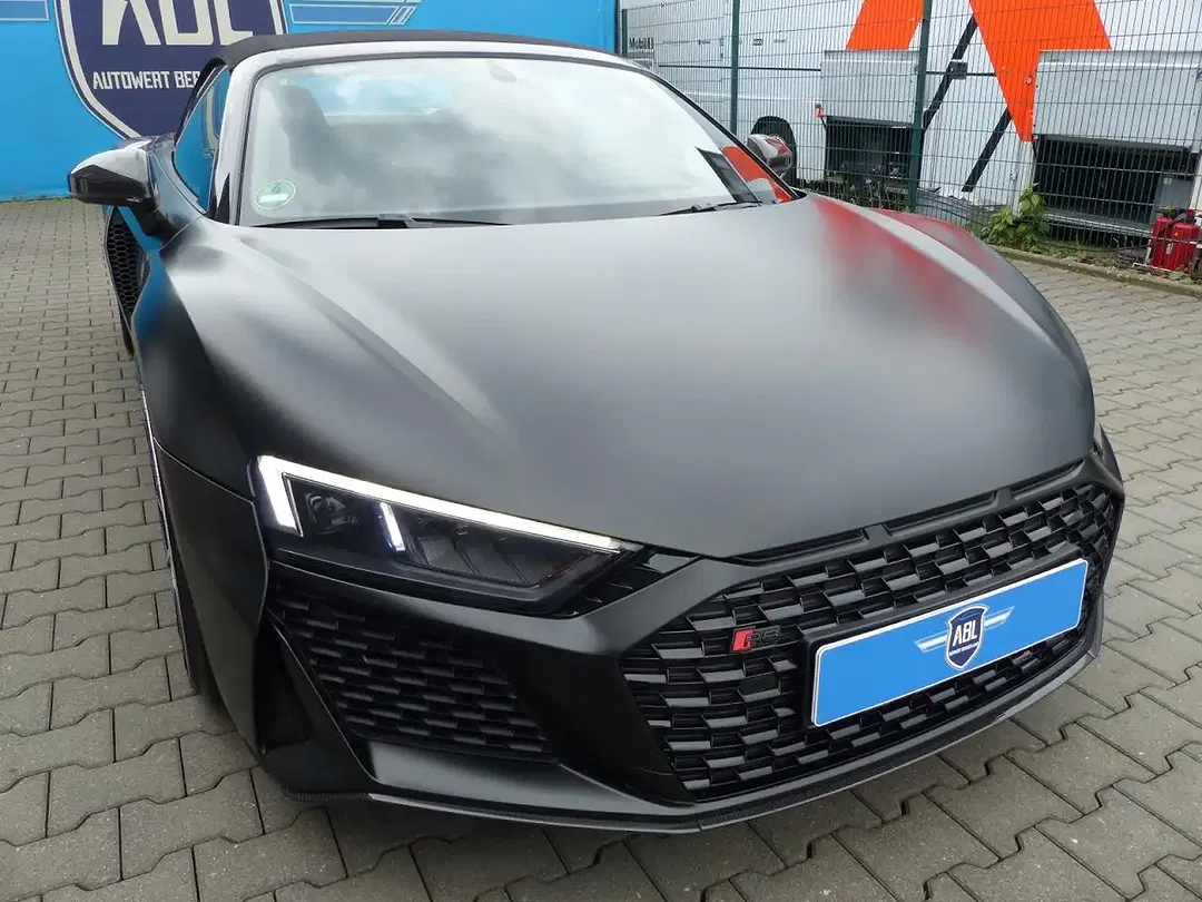 Audi R8 5.2 FSI performance - Thumbnail 3