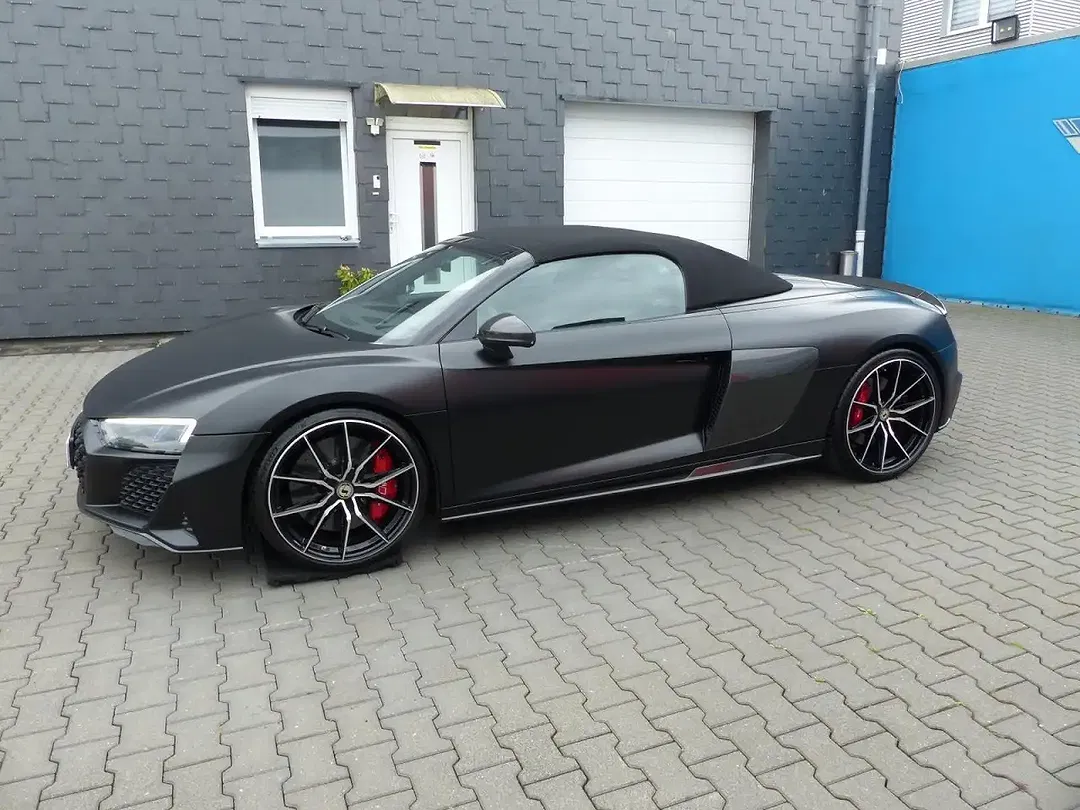 Audi R8 5.2 FSI performance - Thumbnail 5