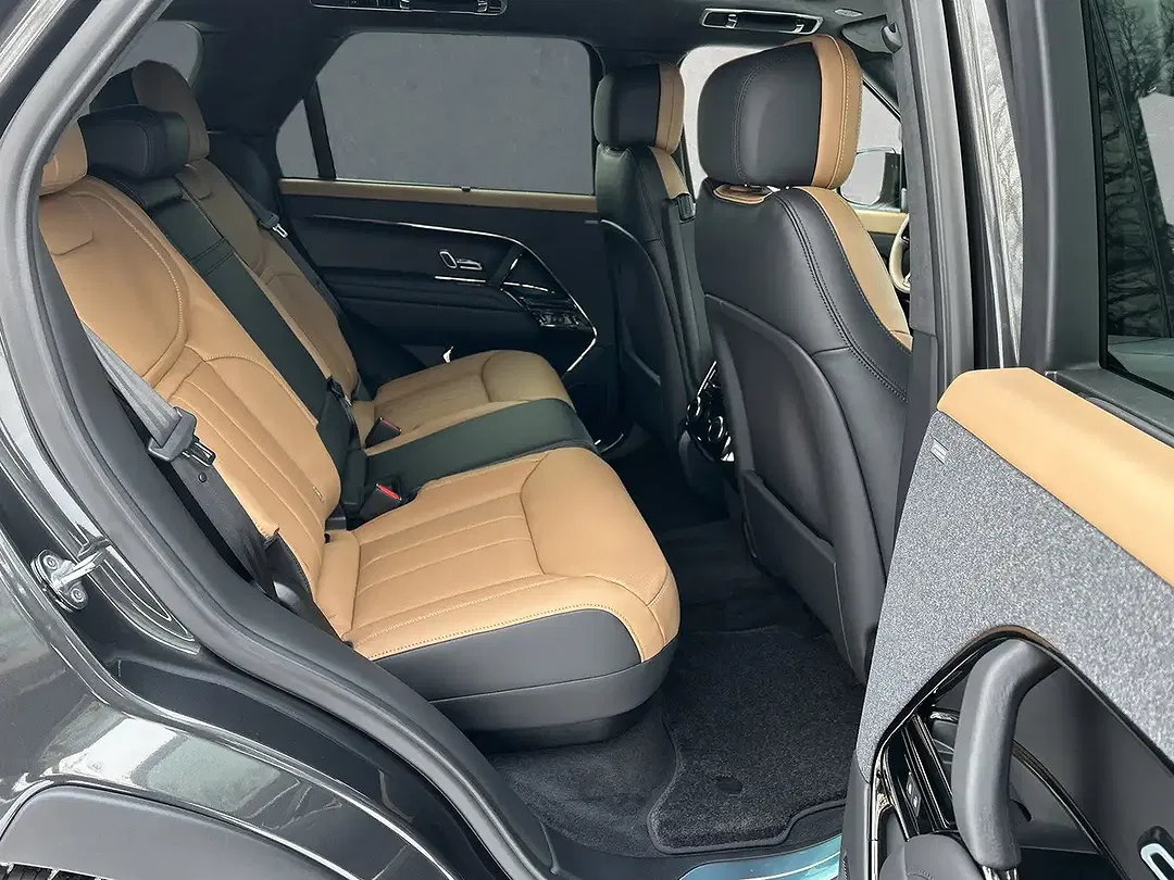 Land Rover Range Rover Sport D350 Autobiography - Thumbnail 5