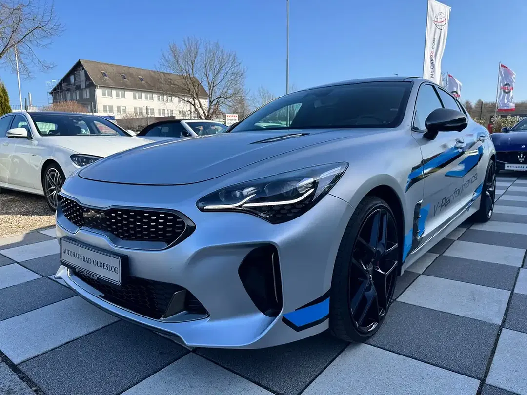 Kia Stinger 4WD GT - Thumbnail 3