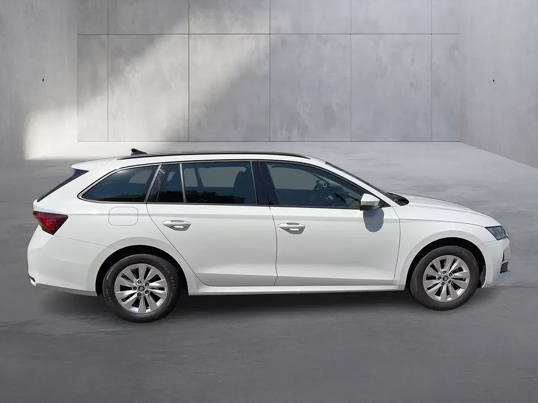 Skoda Octavia TSI MHEV DSG Selection - Thumbnail 6