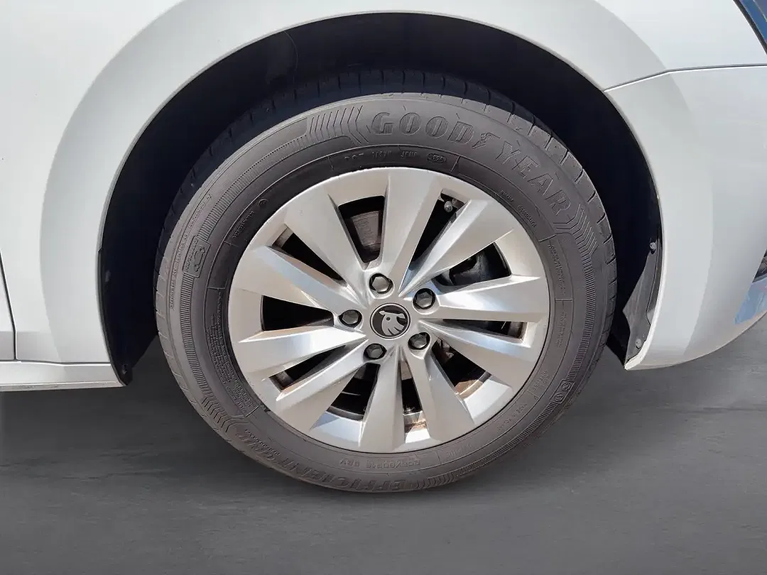 Skoda Octavia TSI MHEV DSG Selection - Thumbnail 7