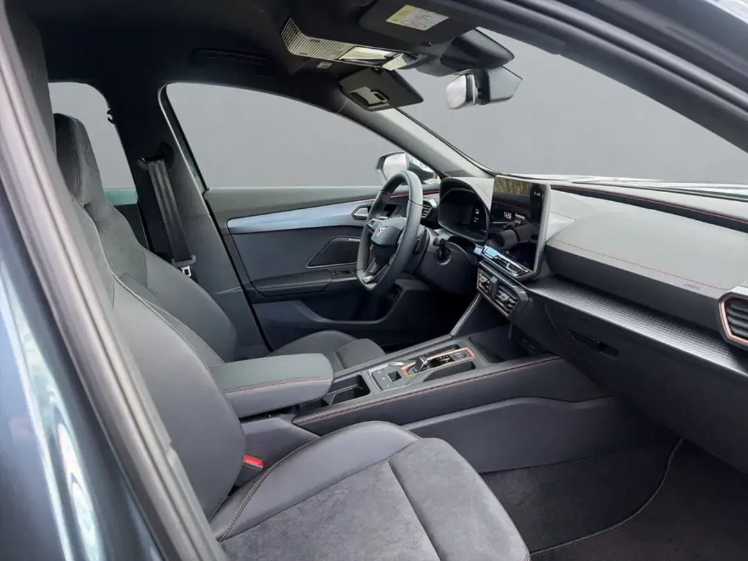 CUPRA Formentor 1.5 TSI PHEV VZ - Thumbnail 13