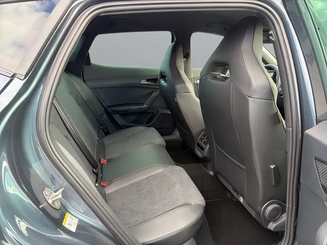 CUPRA Formentor 1.5 TSI PHEV VZ - foto 14