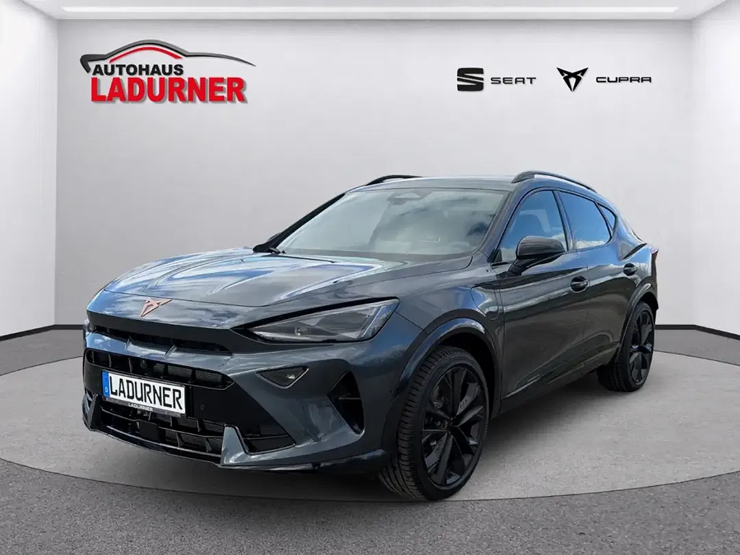 CUPRA Formentor 1.5 TSI PHEV VZ - foto 1