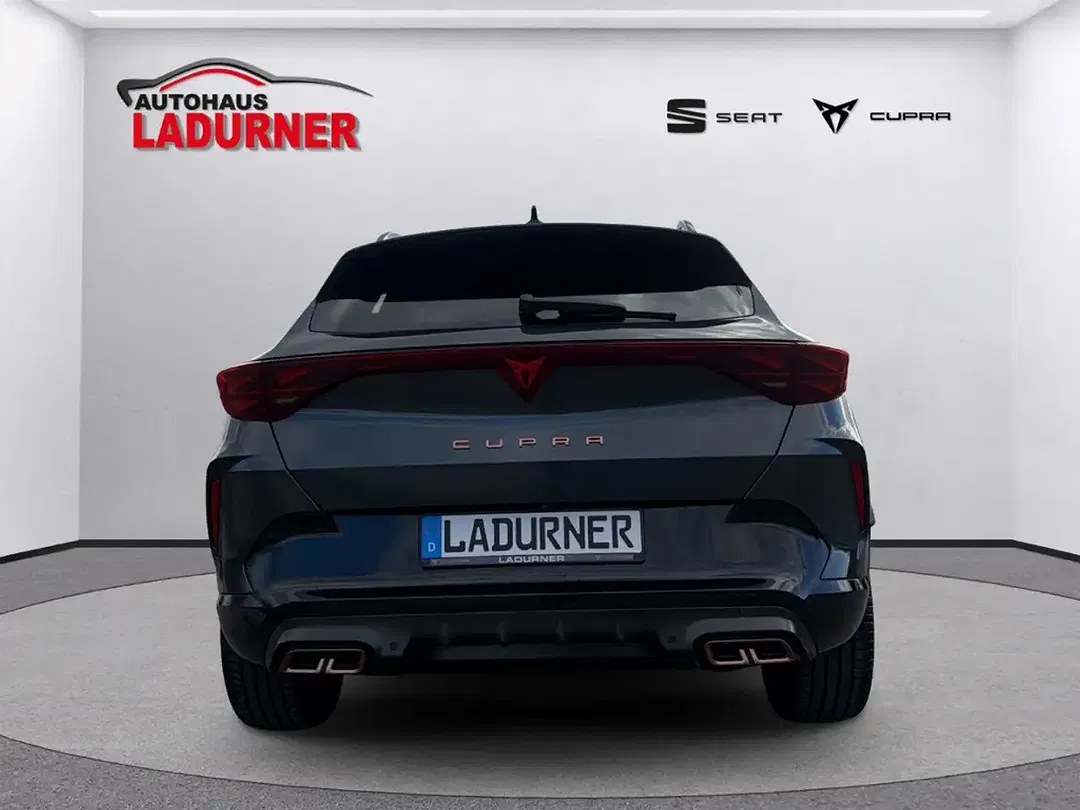 CUPRA Formentor 1.5 TSI PHEV VZ - Thumbnail 3