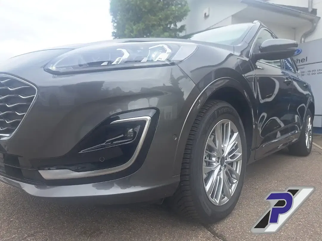 Ford Kuga PHEV Vignale - Thumbnail 10