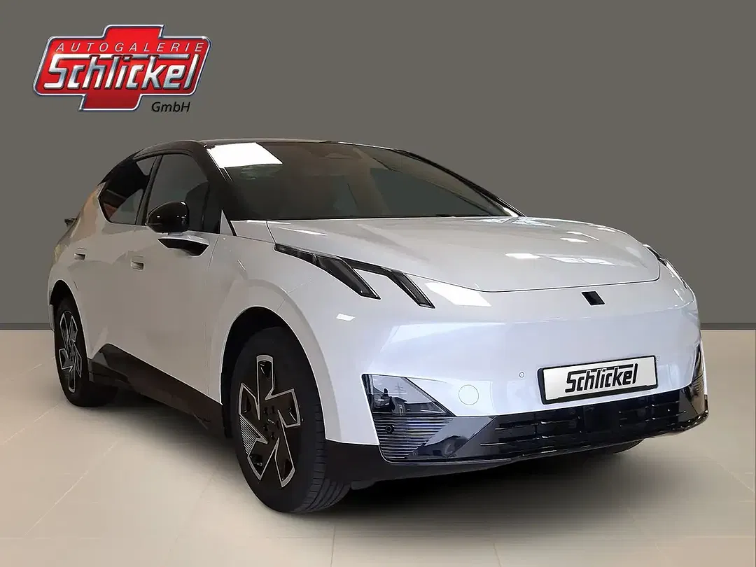 Lynk & Co 02 - Thumbnail 10