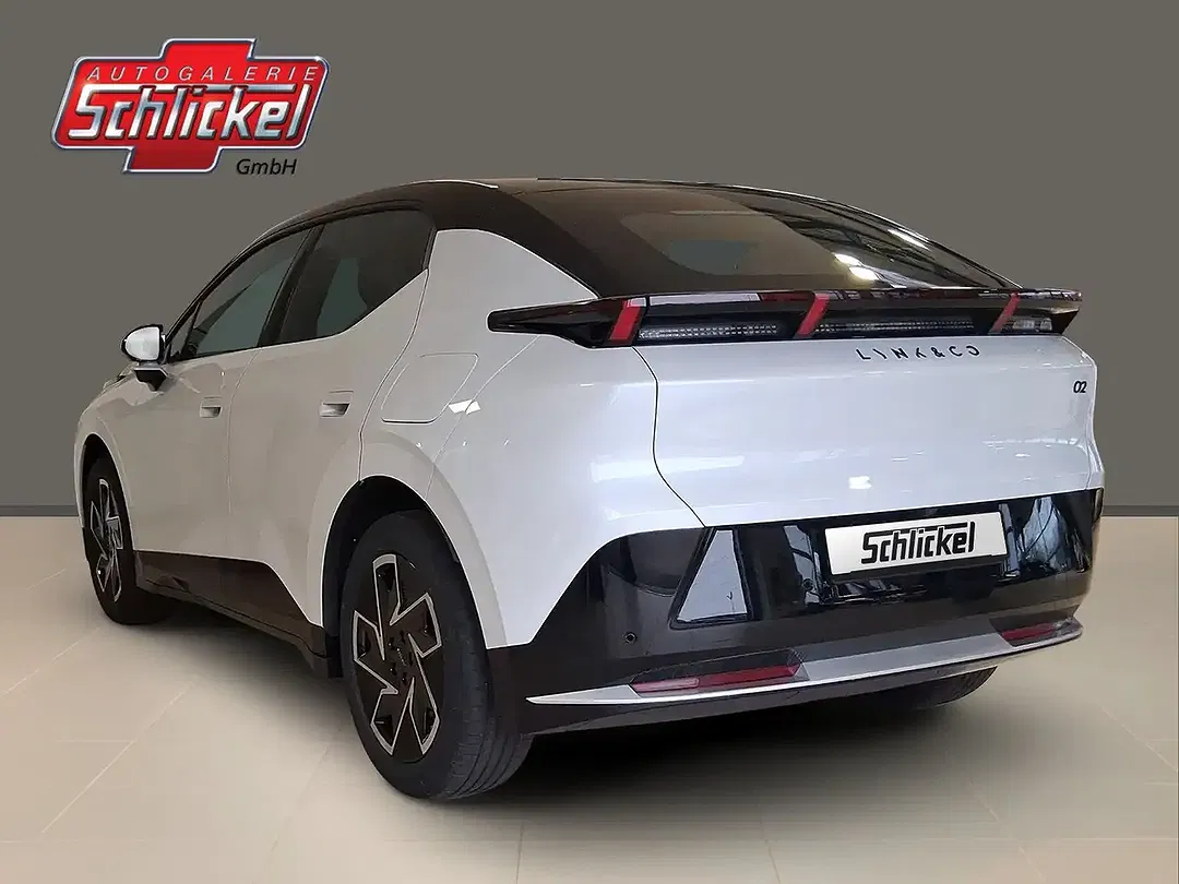 Lynk & Co 02 - Thumbnail 5