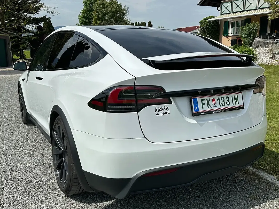 Tesla Model X 100 kWh Long Range - Thumbnail 10