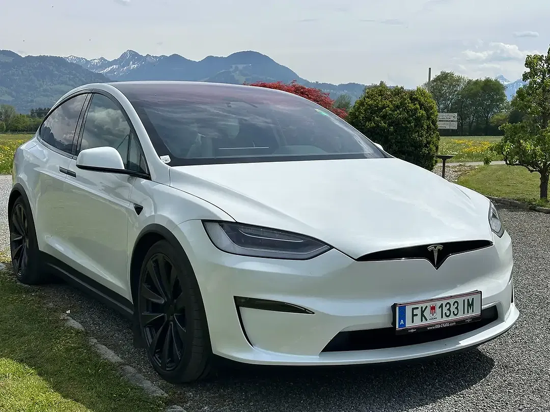 Tesla Model X 100 kWh Long Range - Thumbnail 5