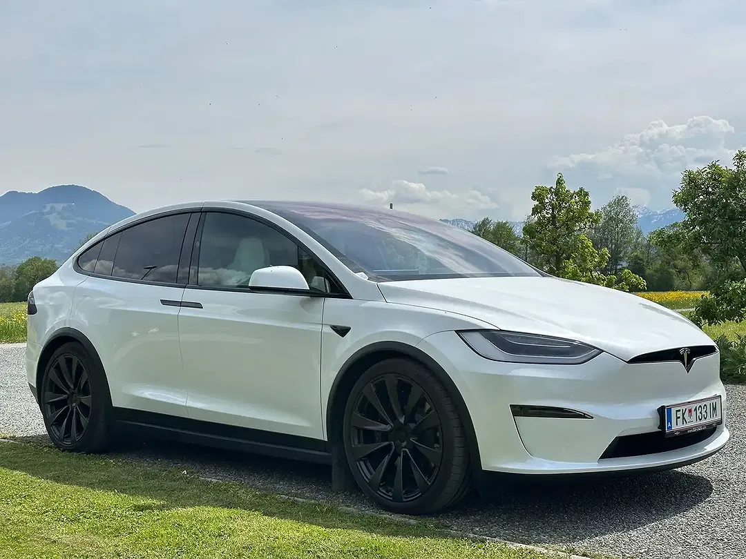 Tesla Model X 100 kWh Long Range - Thumbnail 6