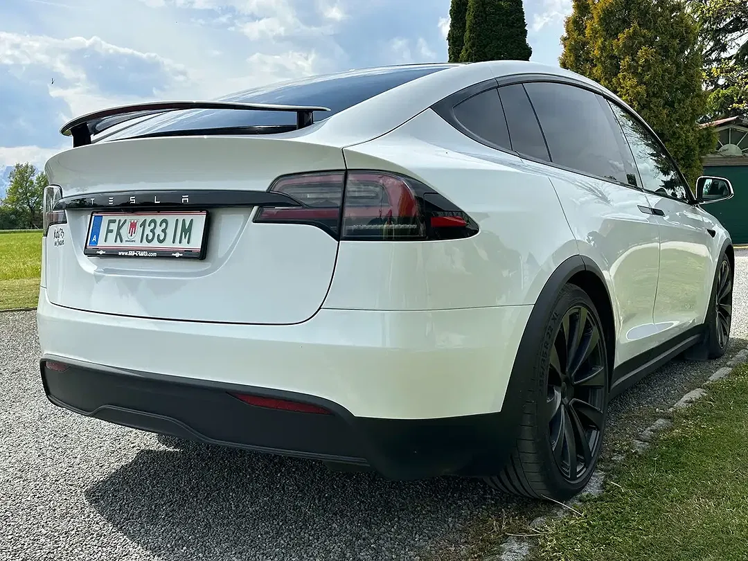 Tesla Model X 100 kWh Long Range - Thumbnail 9