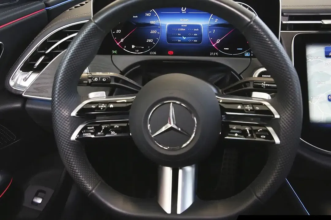 Mercedes-Benz E 200 AMG Night - Thumbnail 13