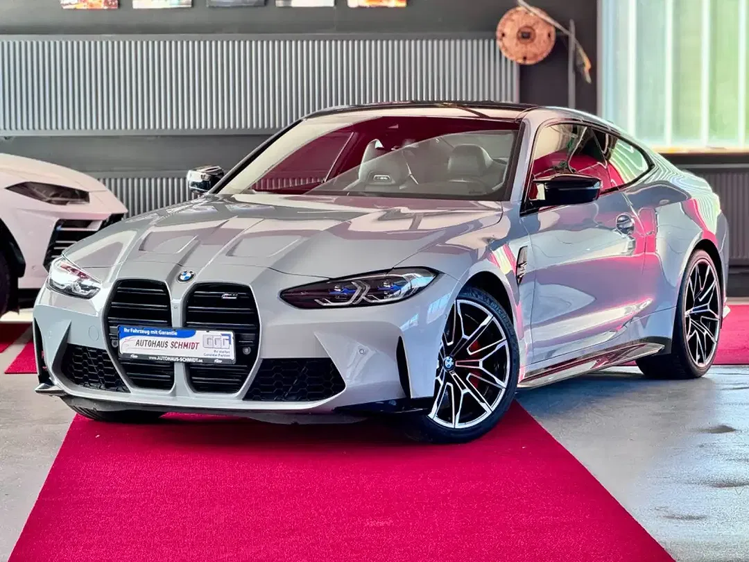 BMW M4 Coupe - foto 1