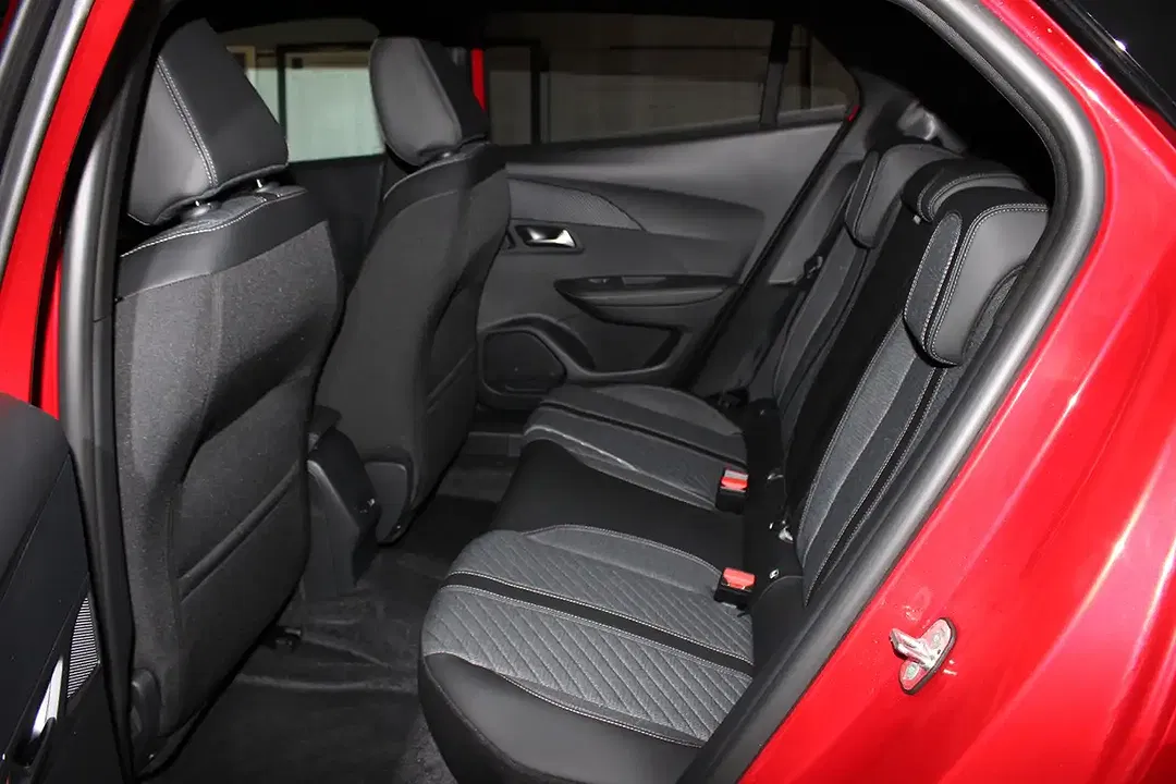 Peugeot 2008 Allure - Thumbnail 8