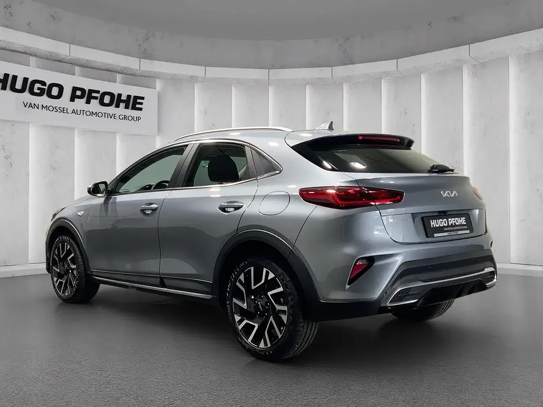 Kia XCeed Vision - Thumbnail 3