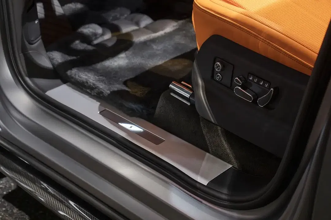 Bentley Bentayga S Mulliner - Thumbnail 12