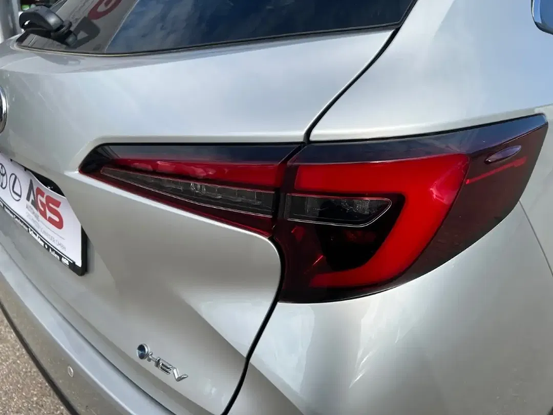 Toyota Corolla Hybrid Lounge - Thumbnail 11
