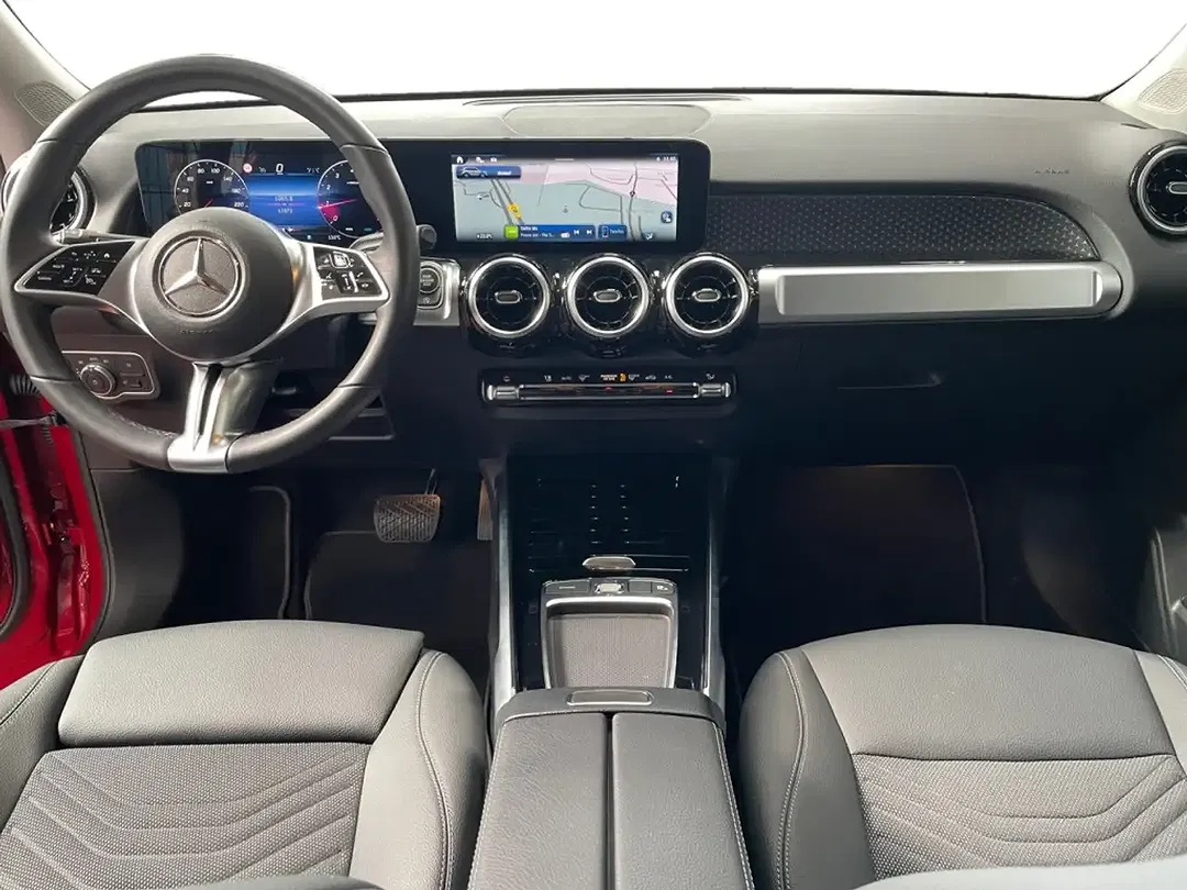 Mercedes-Benz GLB 180 Progressive Night - Thumbnail 4