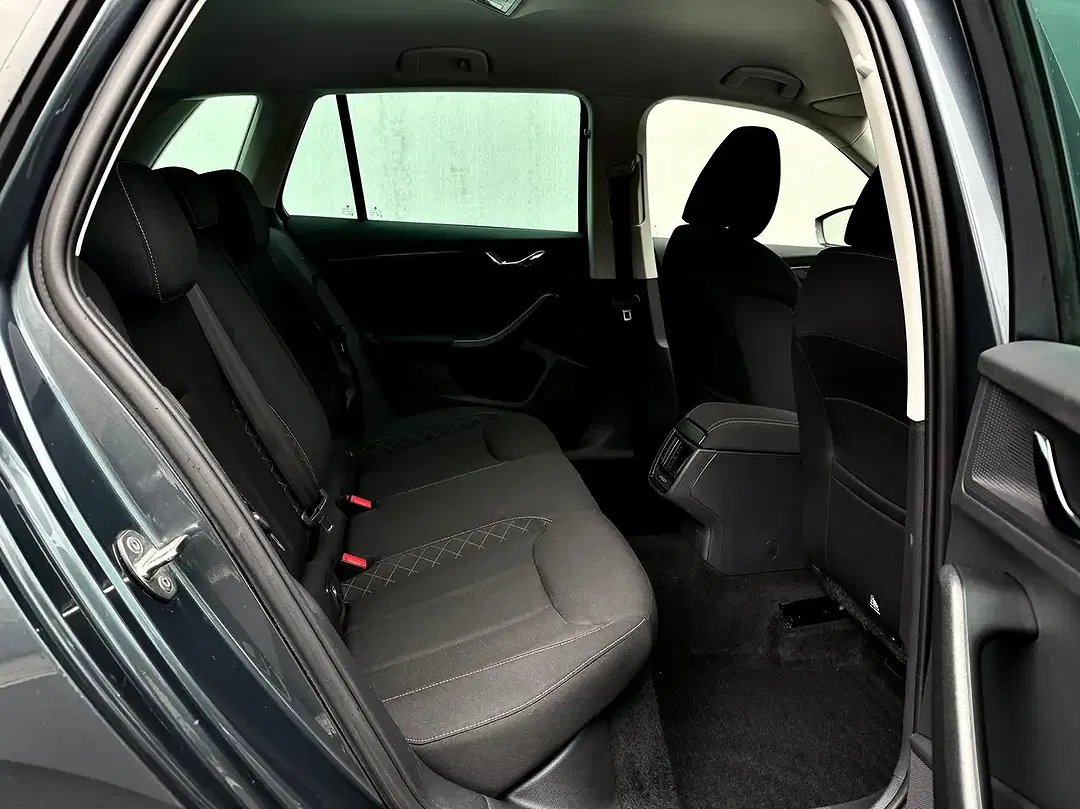 Skoda Kamiq 1.0 TSI - foto 15