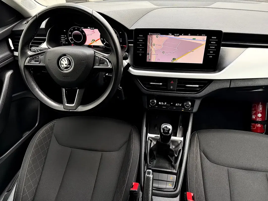 Skoda Kamiq 1.0 TSI - Thumbnail 9