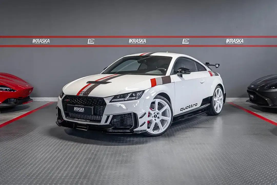 Audi TT RS 40 2.5 quattro - foto 1