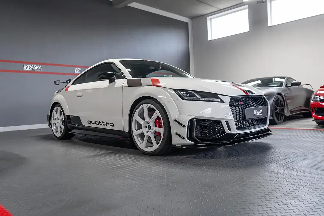 Audi TT RS 40 2.5 quattro - Thumbnail 6