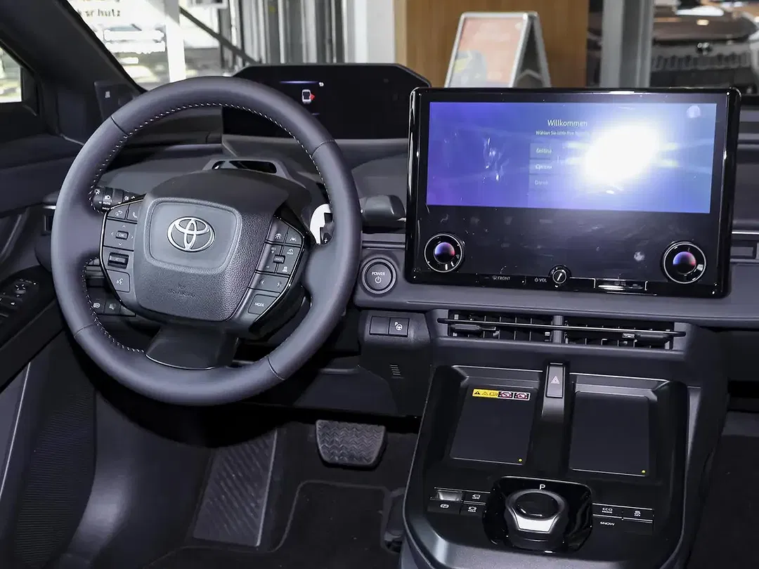Toyota C-HR 4x4 Lounge - Thumbnail 10