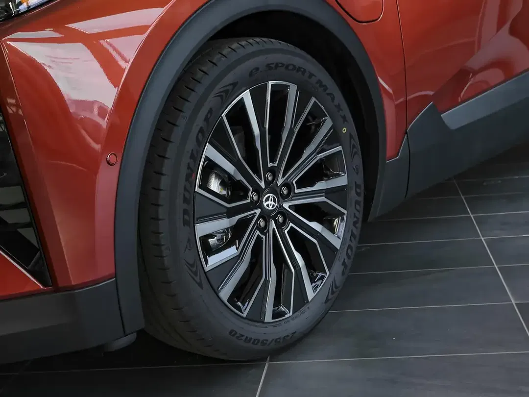 Toyota C-HR 4x4 Lounge - Thumbnail 13