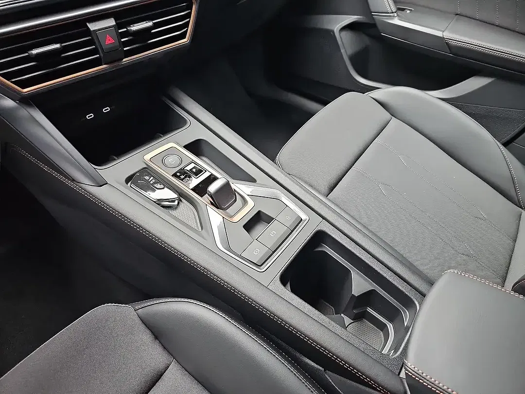 CUPRA Leon 1.5 eTSI DSG Sportstourer - Thumbnail 12